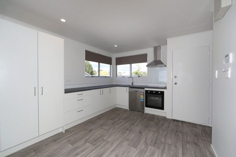 Photo of property in 12b Walton Place, Flaxmere, Hastings, 4120