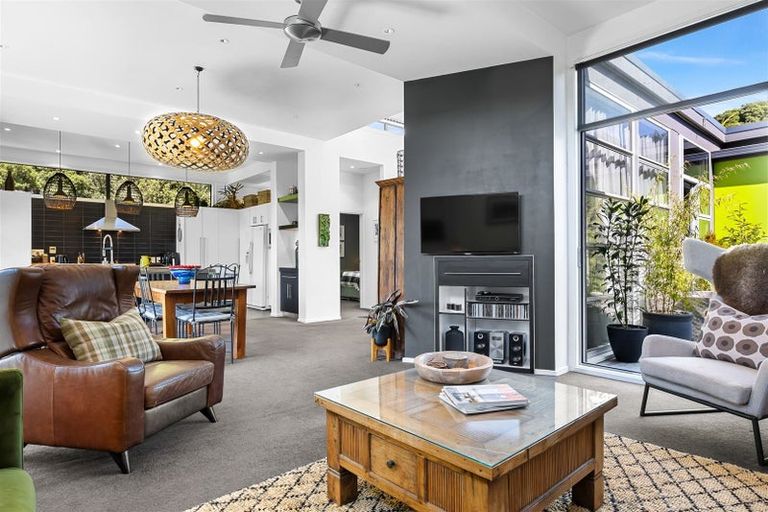 Photo of property in 5 Whareora Terrace, Cashmere, Christchurch, 8022