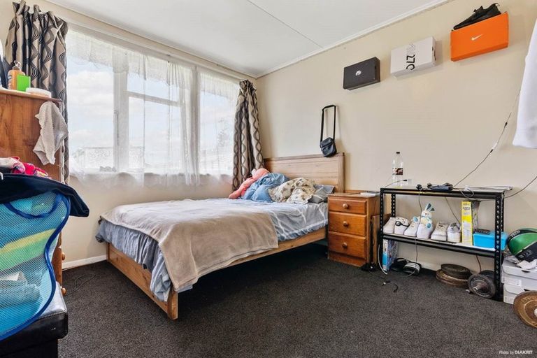 Photo of property in 28 Gilbert Road, Otara, Auckland, 2023
