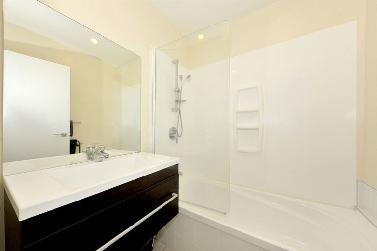 Photo of property in 17/9 Cameron Street, Sydenham, Christchurch, 8023