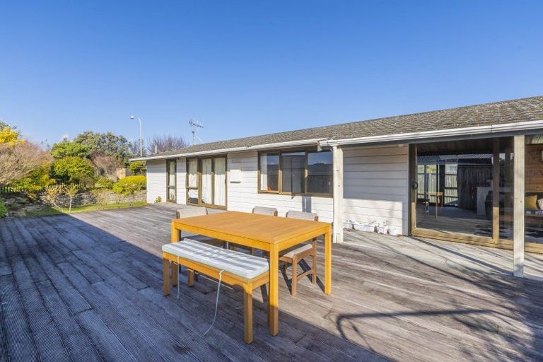 Photo of property in 34 Hollis Road, Paraparaumu Beach, Paraparaumu, 5032