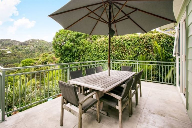 Photo of property in 13 Grendon Road, Titirangi, Auckland, 0604