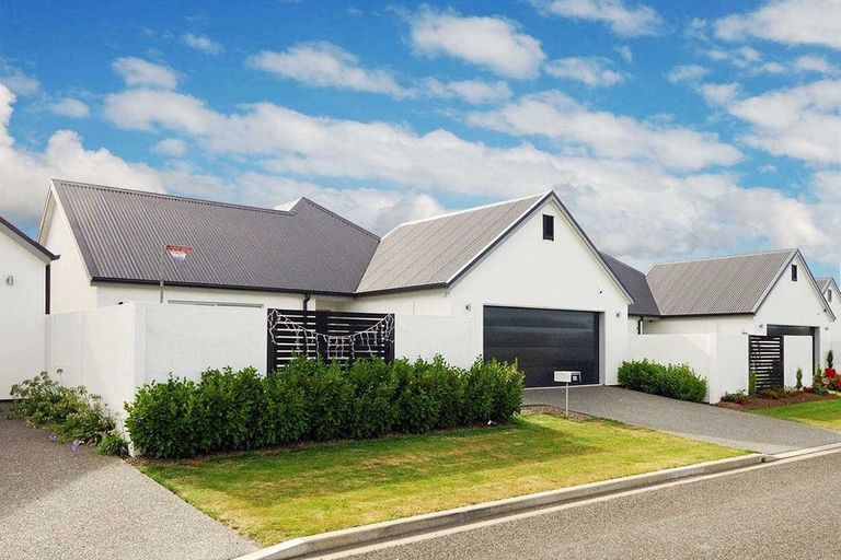 Photo of property in 44 Papawai Drive, Rangiora, 7400