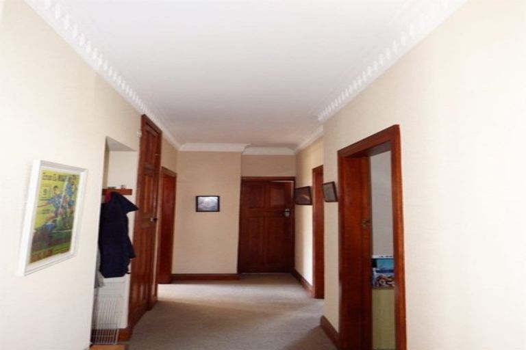 Photo of property in 13 Ross Street, Marton, 4710