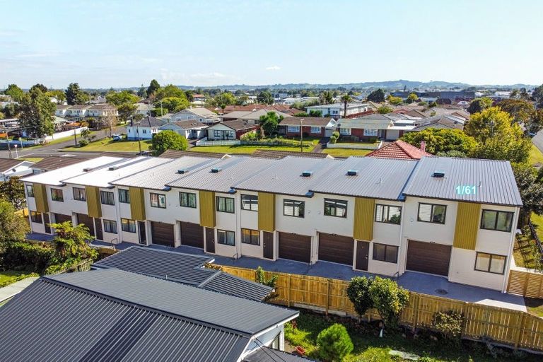 Photo of property in 1/61 East Street, Papakura, 2110