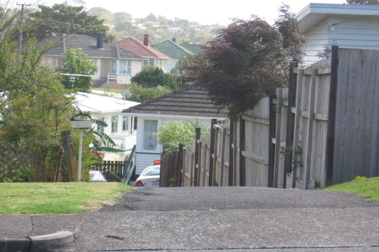 Photo of property in 33 Barbary Avenue, Kelston, Auckland, 0602