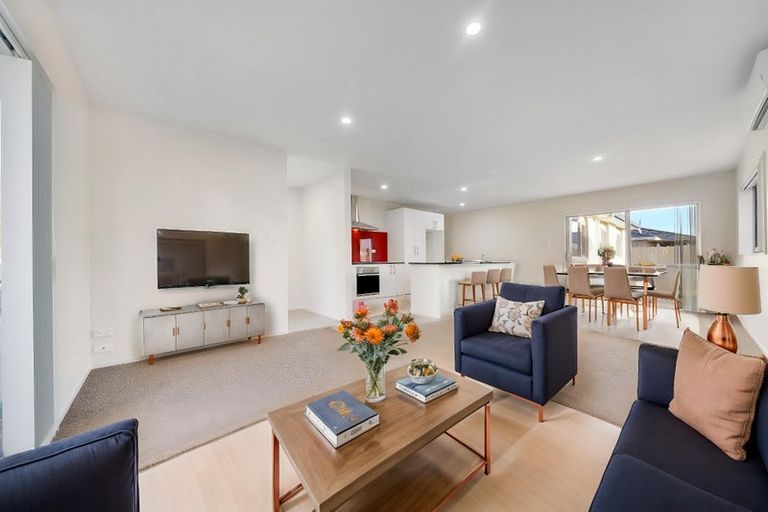 Photo of property in 66 Kauri Drive, Takanini, 2112