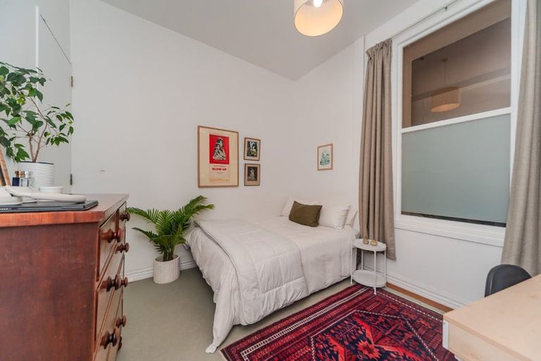 Photo of property in Columbia Apartments, 32u5 Cuba Street, Te Aro, Wellington, 6011