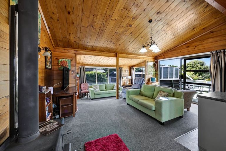 Photo of property in 7 Karaka Street, Hawera, 4610