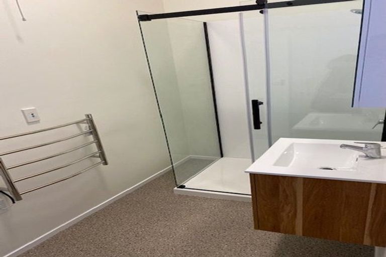 Photo of property in 1/27 Brougham Street, Mount Victoria, Wellington, 6011