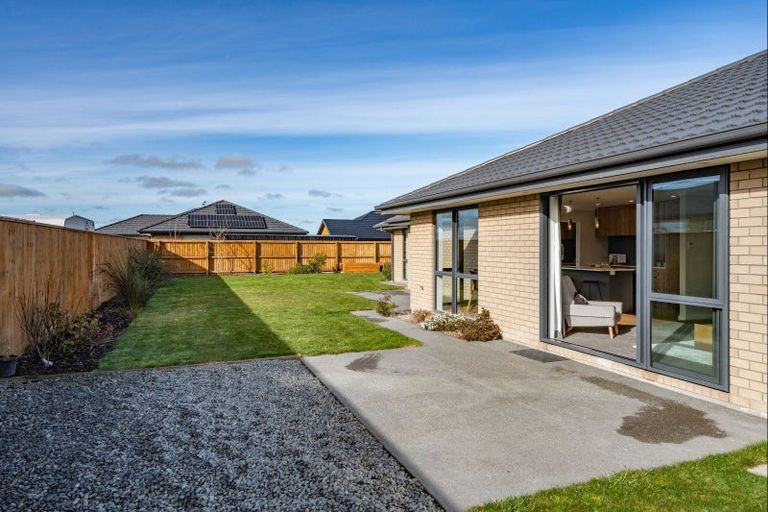 Photo of property in 6 Feather Place, Rolleston, 7615