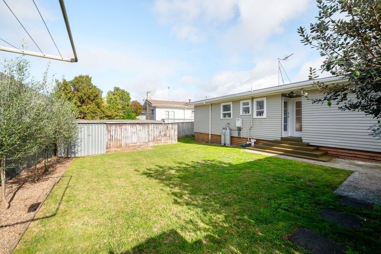 Photo of property in 4a Gibson Road, Dinsdale, Hamilton, 3204