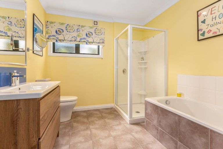 Photo of property in 22 Port Lane, Whitby, Porirua, 5024