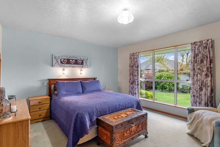 Photo of property in 33 Oakden Drive, Darfield, 7510