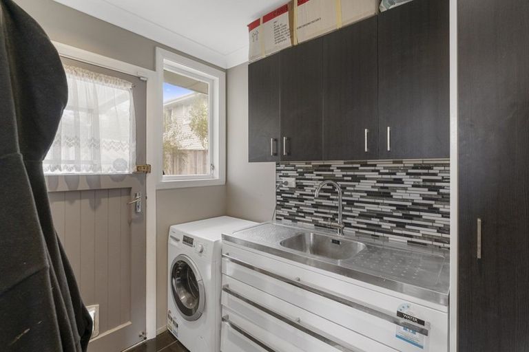 Photo of property in 11 Te Puke Street, Titahi Bay, Porirua, 5022