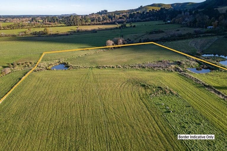 Photo of property in 1041 German Road, Starvation Hill, Oxford, 7495