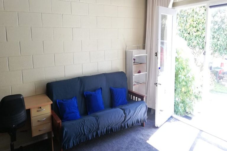 Photo of property in Sherwood Mews, 28z Bidwill Street, Mount Cook, Wellington, 6021
