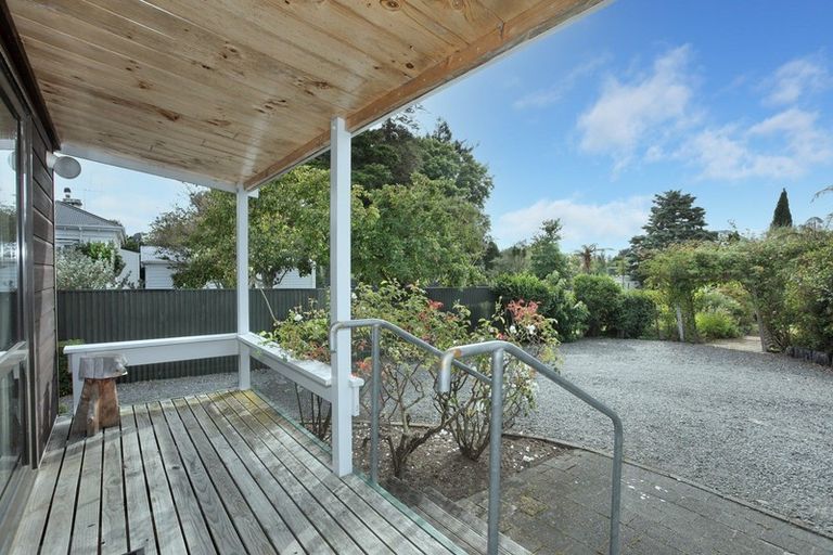 Photo of property in 3 Oxford Street, Marton, 4710