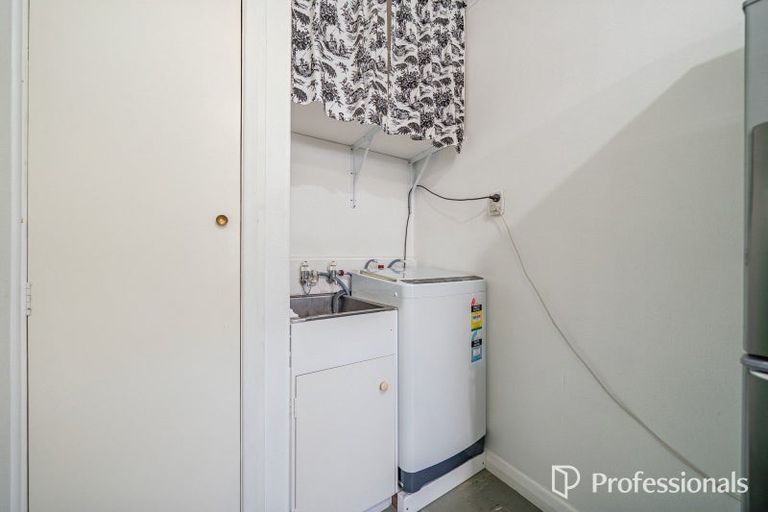 Photo of property in 1/1079 High Street, Taita, Lower Hutt, 5011