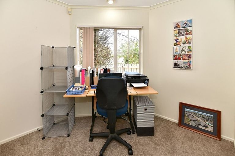 Photo of property in 19 Vista Motu, Red Beach, 0932