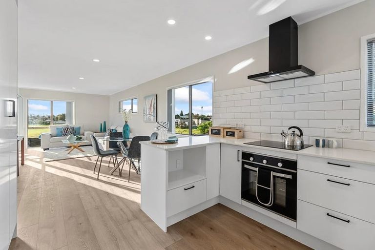 Photo of property in 299 Weymouth Road, Weymouth, Auckland, 2103