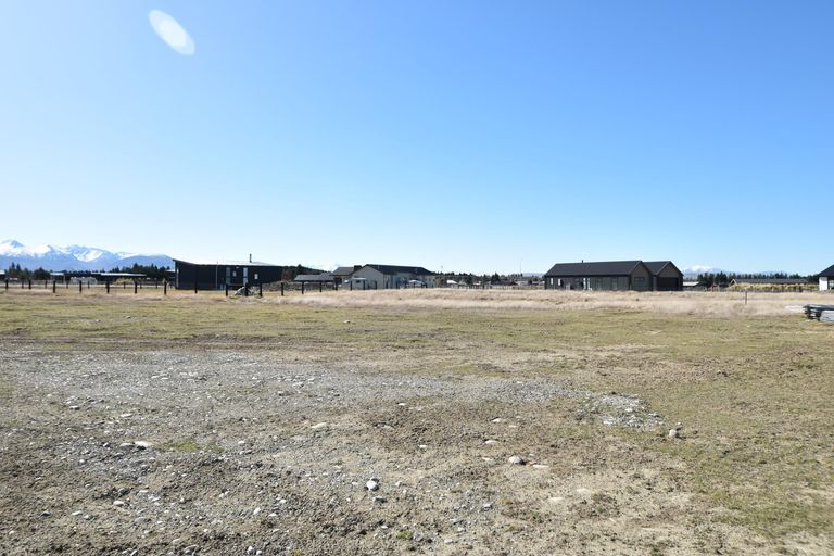 Photo of property in 22 Peak Drive, Twizel, 7901