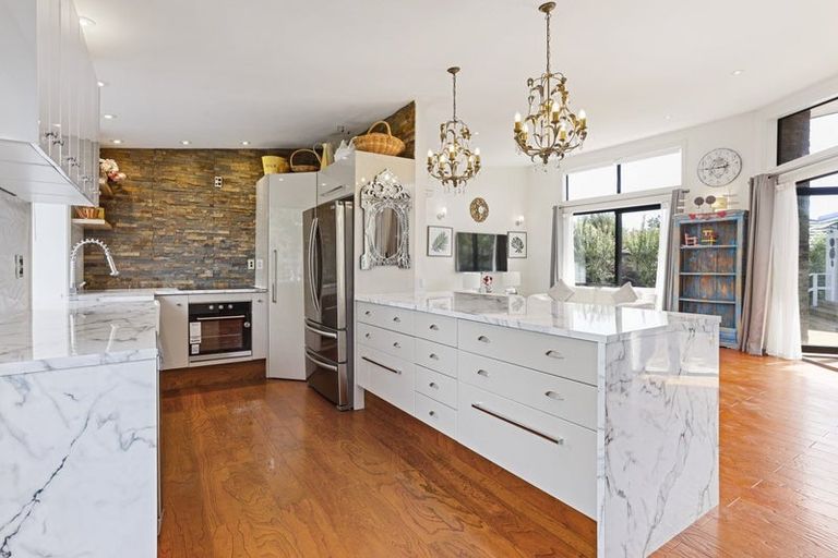 Photo of property in 129 Otaki Street, Kaiapoi, 7630