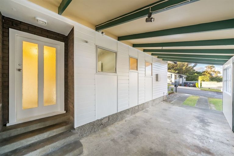 Photo of property in 110 Leeward Drive, Whitby, Porirua, 5024