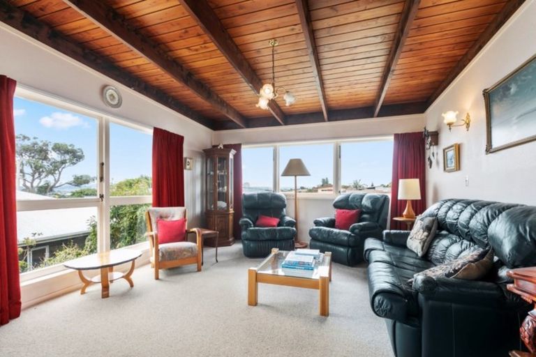 Photo of property in 33 Hinewa Road, Otumoetai, Tauranga, 3110