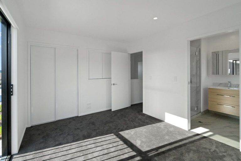 Photo of property in 54 Mohua Lane, Upper Riccarton, Christchurch, 8041