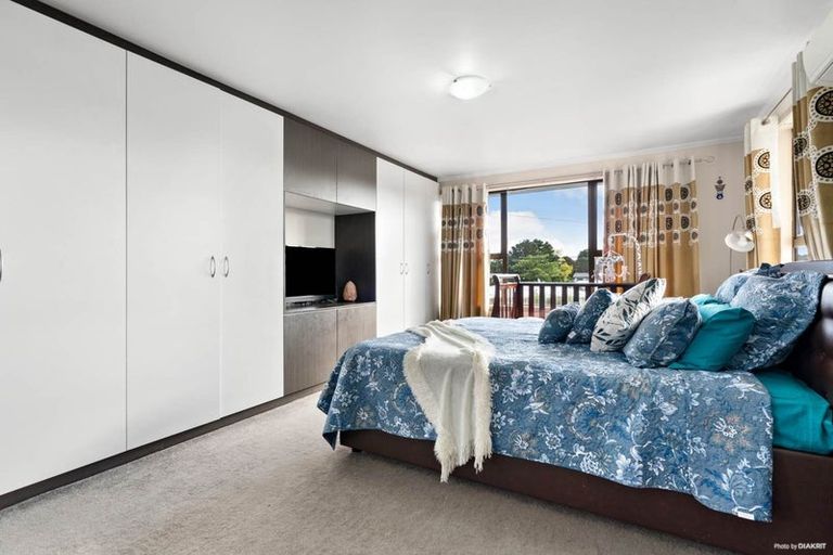 Photo of property in 102 Marne Road, Papakura, 2110