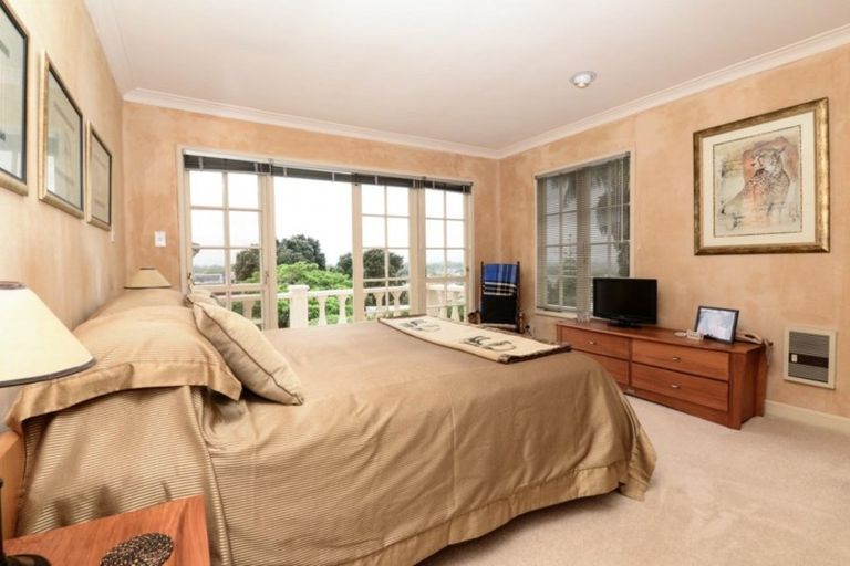 Photo of property in 4/17 Ruakiwi Road, Hamilton Lake, Hamilton, 3204