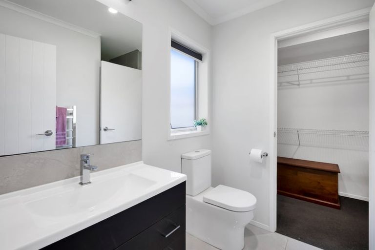 Photo of property in 39a Ainslee Street, Highlands Park, New Plymouth, 4312