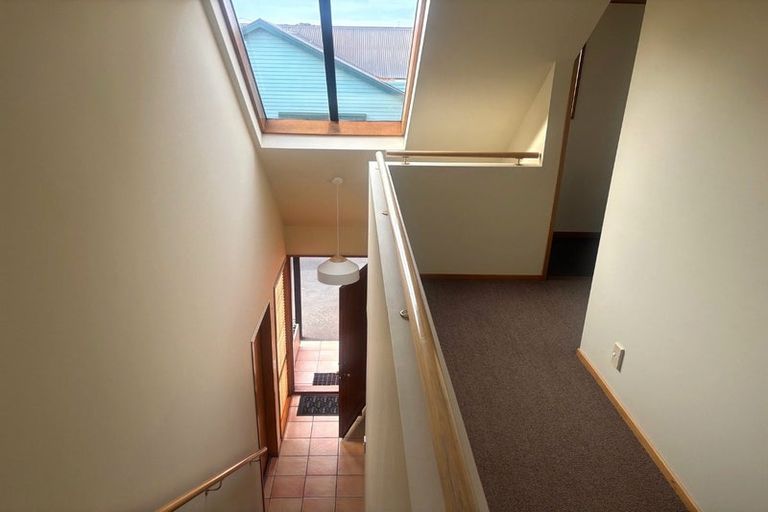 Photo of property in 9 Clyde Road, Upper Riccarton, Christchurch, 8041