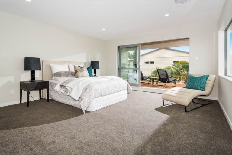 Photo of property in 19a Rangitoto Terrace, Milford, Auckland, 0620