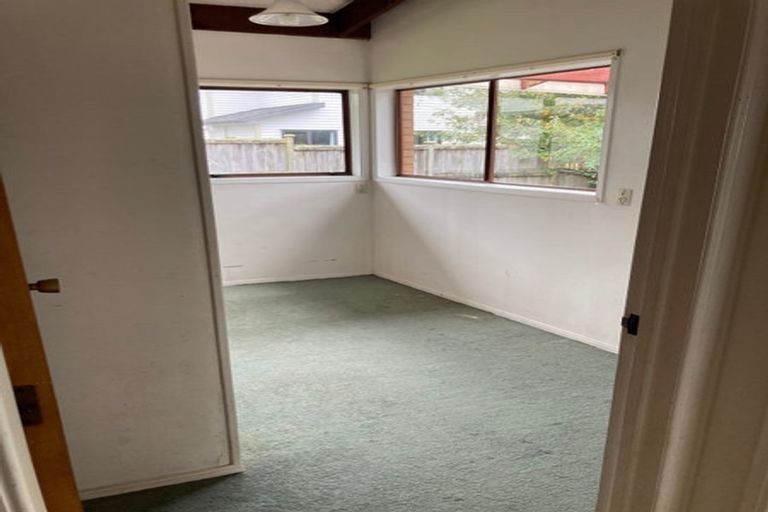 Photo of property in 25 Nui Mana Place, Te Atatu South, Auckland, 0610