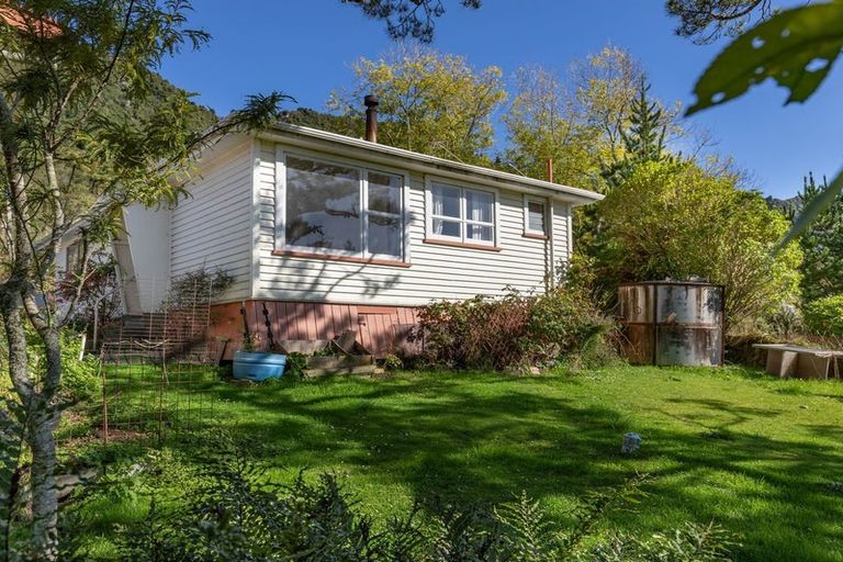 Photo of property in 217 Omoto Road, Kaiata, Greymouth, 7805