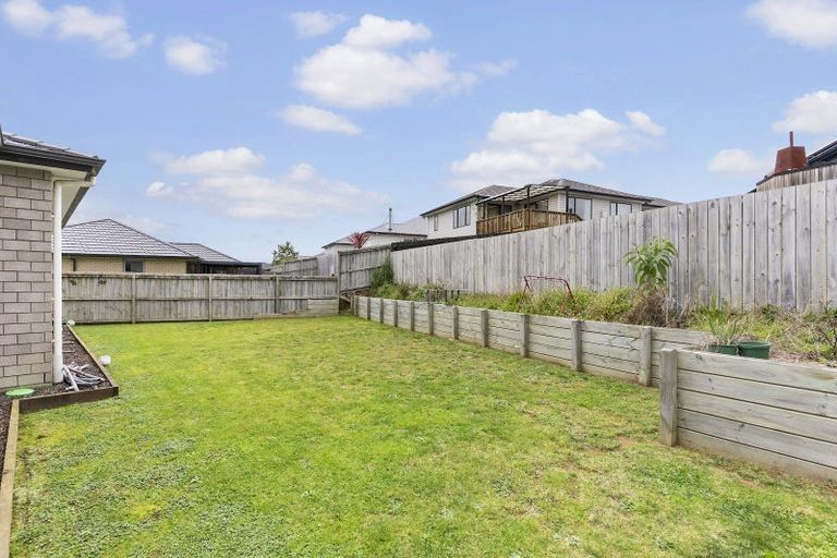 Photo of property in 35 Harriet Johnston Drive, Pokeno, 2402