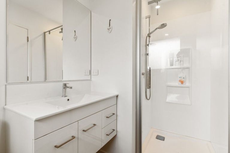 Photo of property in 1a Tararua Street, Masterton, 5810