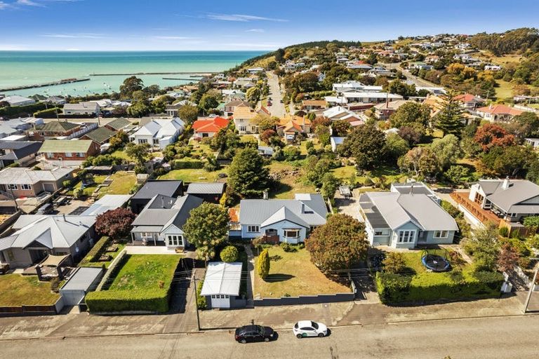 Photo of property in 51 Upper Ure Street, South Hill, Oamaru, 9400