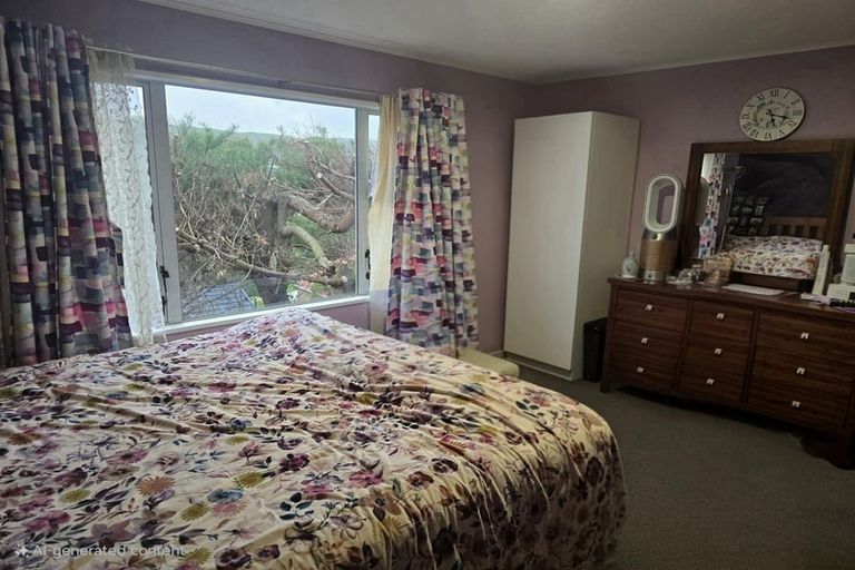 Photo of property in 6 Ronald Woolf Place, Churton Park, Wellington, 6037