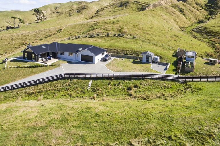 Photo of property in 105 Boom Rock Road, Ohariu, Wellington, 6037