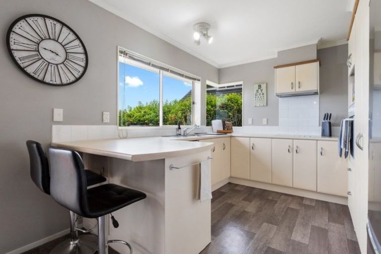 Photo of property in 211 Mountain View Drive, Te Awamutu, 3800