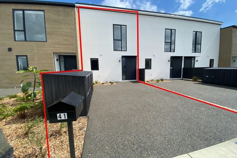 Photo of property in 41 Pipi Place, Levin, 5510