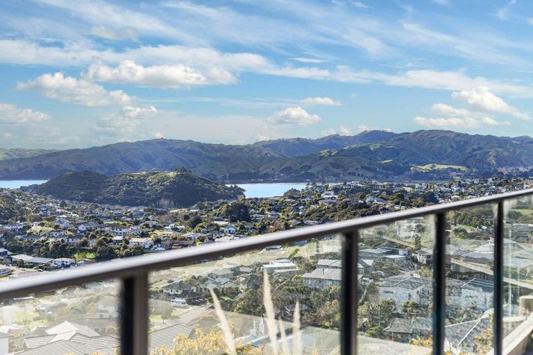 Photo of property in 9 Trysail Place, Whitby, Porirua, 5024