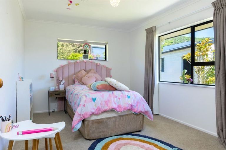 Photo of property in 108 Moana View Road, Waikawa, Picton, 7220