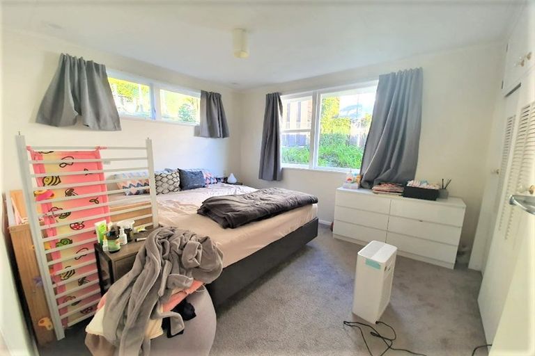 Photo of property in 25 Lord Street, Stokes Valley, Lower Hutt, 5019
