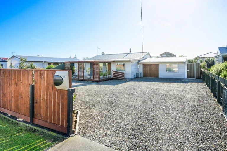 Photo of property in 99 Seabury Avenue, Foxton Beach, Foxton, 4815