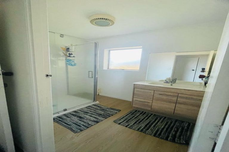 Photo of property in 2/15 Hayward Road, Papatoetoe, Auckland, 2025
