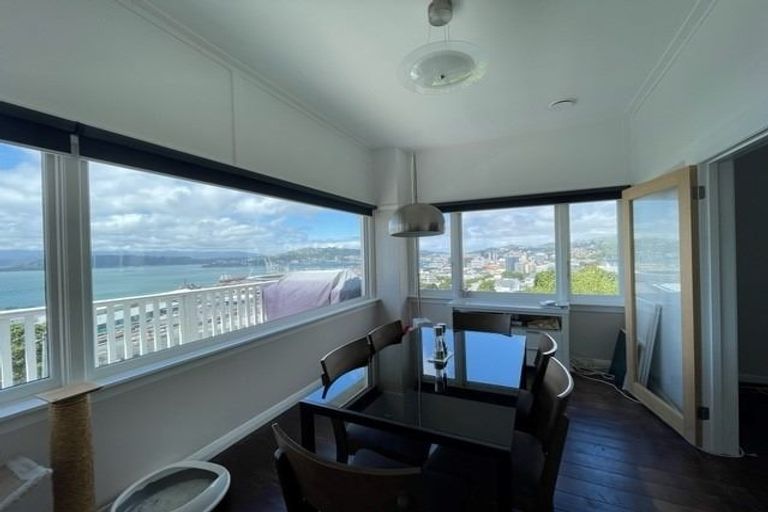 Photo of property in 4 Lower Watt Street, Wadestown, Wellington, 6012